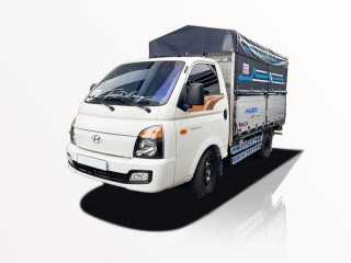 Xe Tải Hyundai New Porter H150 Euro 5 1.5 Tấn Thùng Bạt