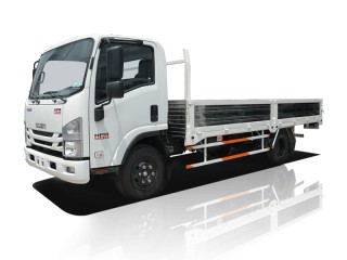 Xe Tải Isuzu QMR77HE4 2.8 Tấn Thùng kín