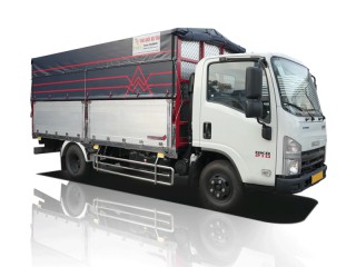 Xe Tải Isuzu QMR77HE4A 2.3 Tấn Thùng Bạt