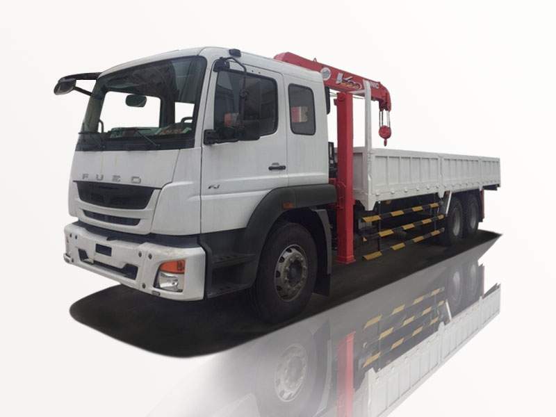 Xe Tải Fuso 3 Chân 12 Tấn Gắn Cẩu Unic URV504