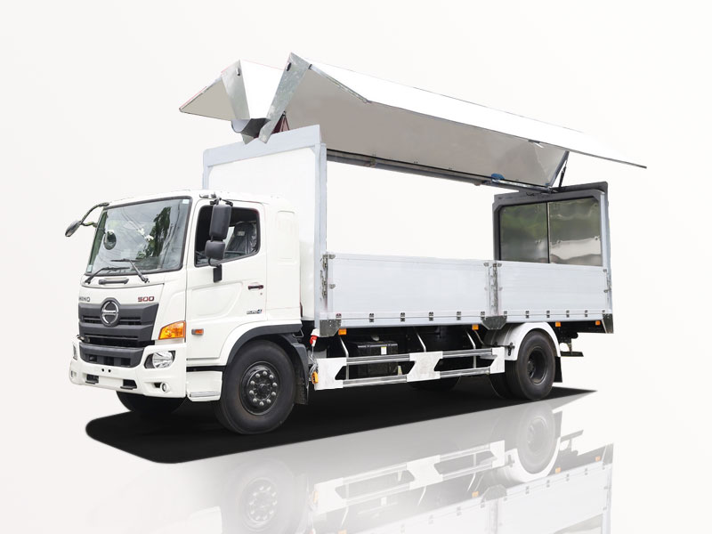 Xe Tải Hino FG8JT7A 8.5 Tấn - 8T5 - 8.5T Thùng Kín Cánh Dơi Chất Lượng