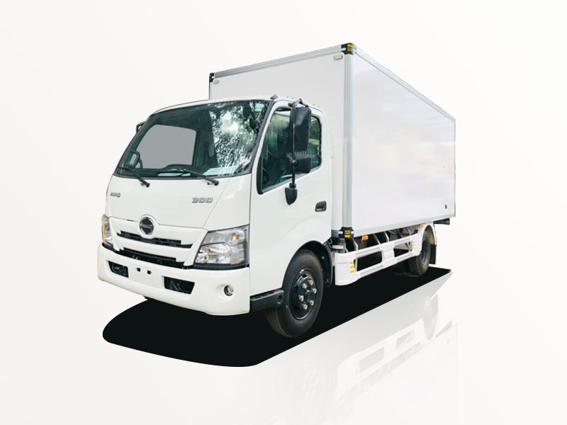 Xe Tải Hino XZU720L 3.5 Tấn - 3T5 - 3.5T Thùng Bảo Ôn Giá Cạnh Tranh