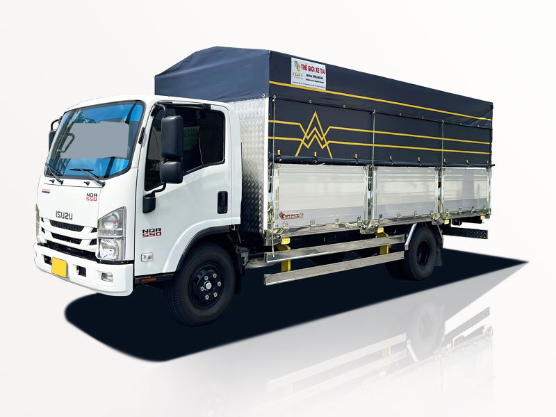 Xe Tải Isuzu NQR75ME4 5.5T - 5T5 - 5.5 Tấn Thùng Bạt Giá Tốt Bất Ngờ