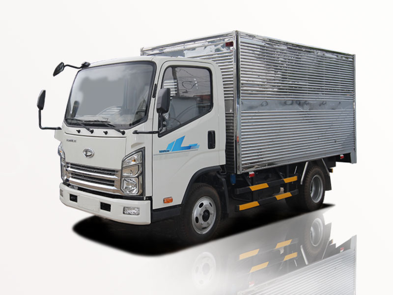 Xe Tải Teraco Tera 240 2.4T - 2T4 - 2.4 Tấn Thùng Kín Bảo Hành Uy Tín