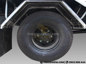1-banh-sau-xe-tai-Hino-FC