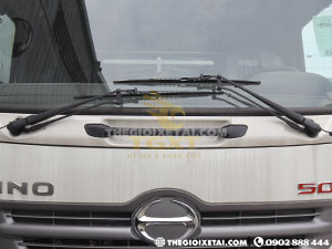 1-can-gat-nuoc-xe-tai-Hino-FC
