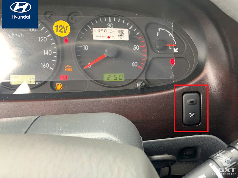 Xe Tải Hyundai Mighty N650L 3.5 Tấn Thùng Đông Lạnh