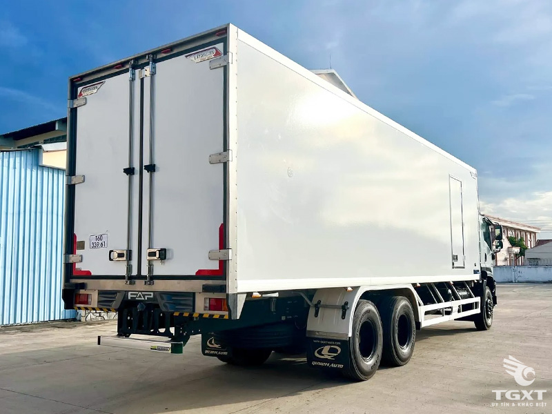 Xe Tải Đ&ocirc;ng Lạnh Isuzu FVM60TE5 14 Tấn