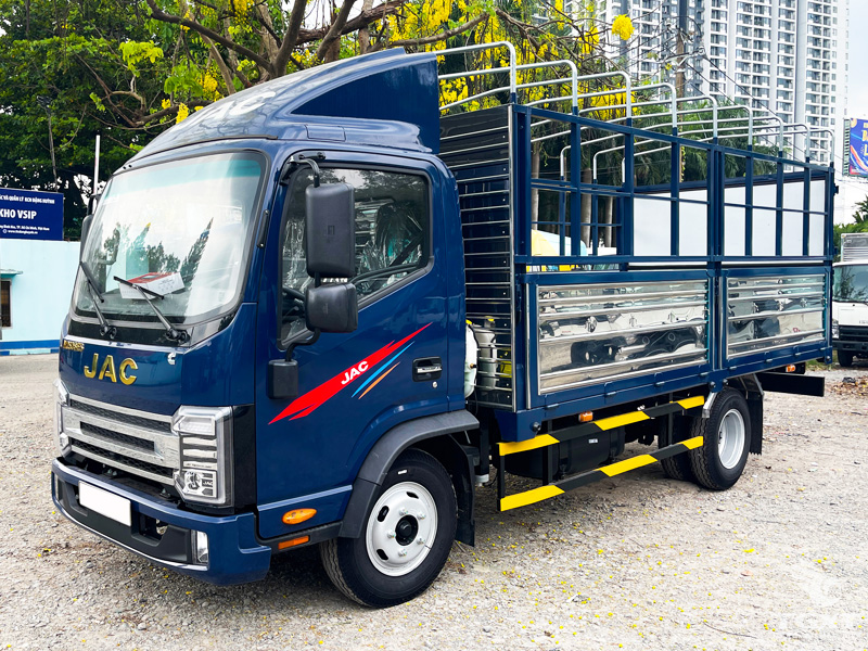 Gi&aacute; Xe Tải Jac N250S E5 Th&ugrave;ng Bạt Tải Trọng 2.3 Tấn